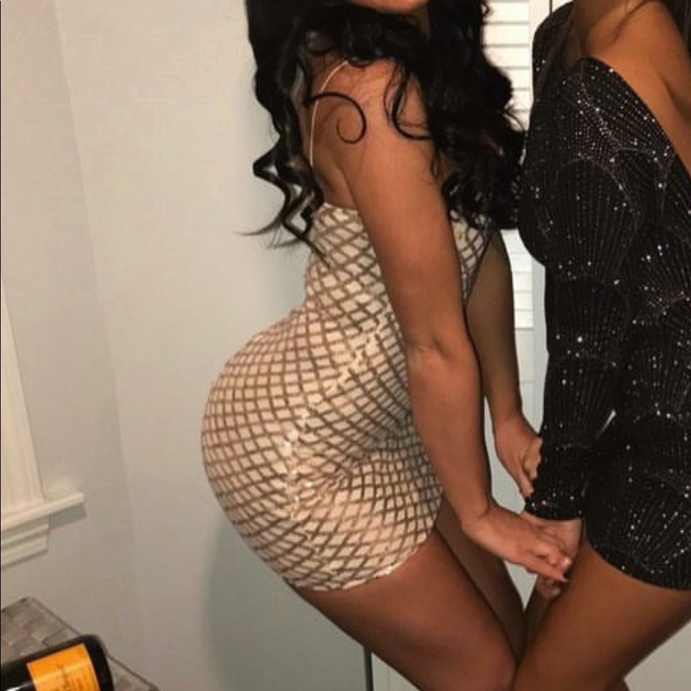 Gold and silver dress - Picture 2 of 2